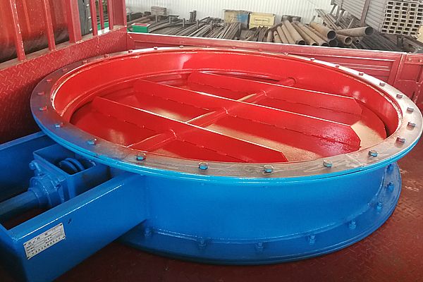 圓形擋板門(mén)（直徑250cm）制作完工，驗(yàn)收合格了